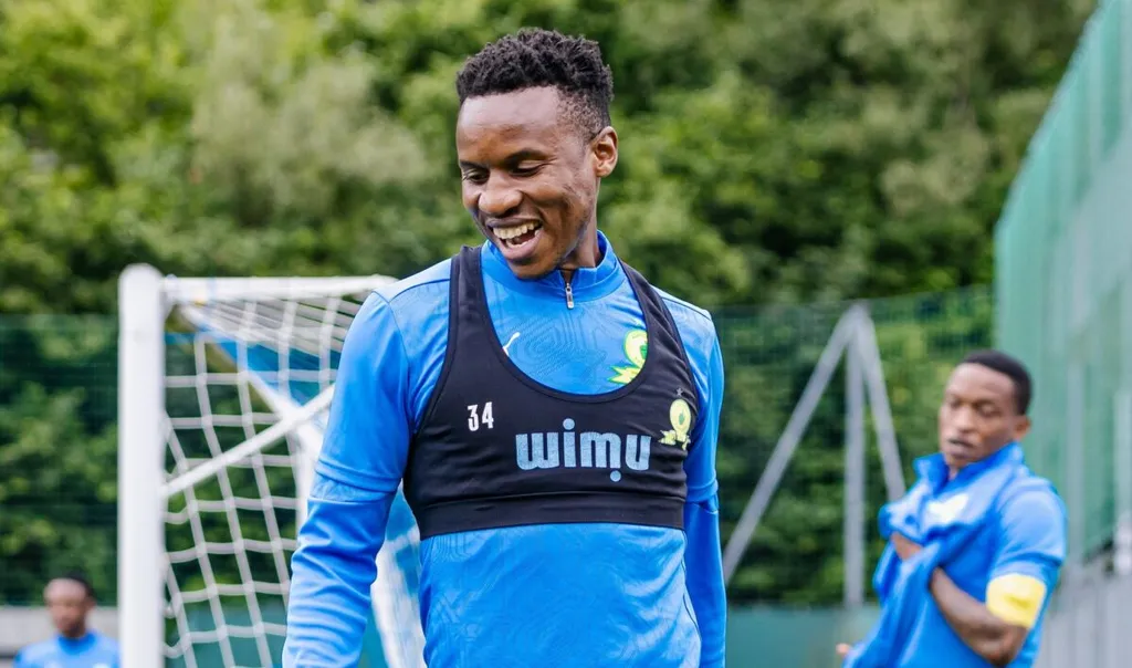 Themba Zwane latest news, age, salary, stats and family news