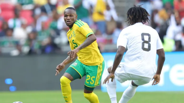 Why Sebelebele & not Matuludi? Mosimane justifies decision to start Pirates star