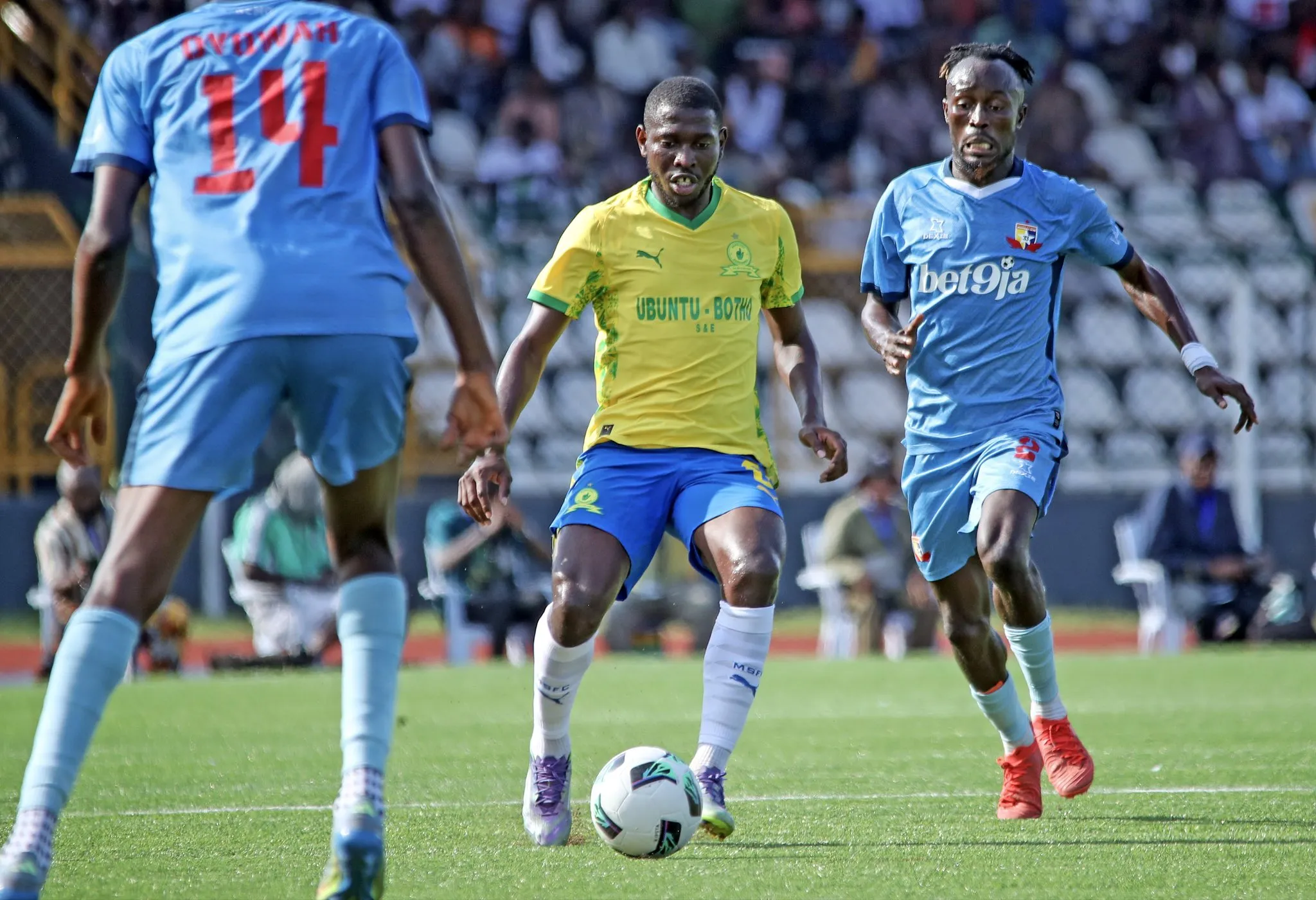 Aubrey Modiba against Remo Stars
