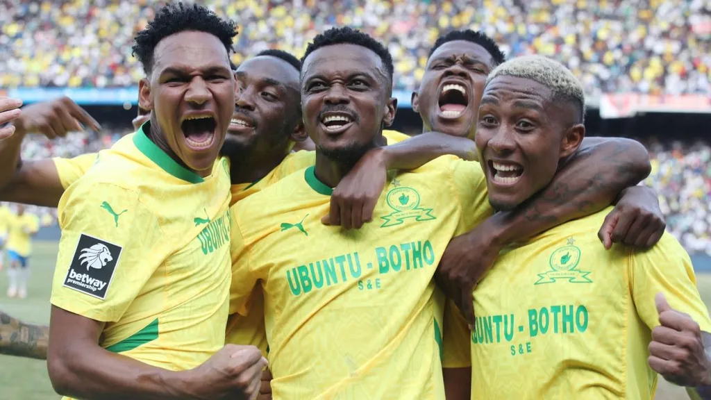 Mamelodi Sundowns celebrate beating Orlando Pirates. Photo Mamelodi Sundowns