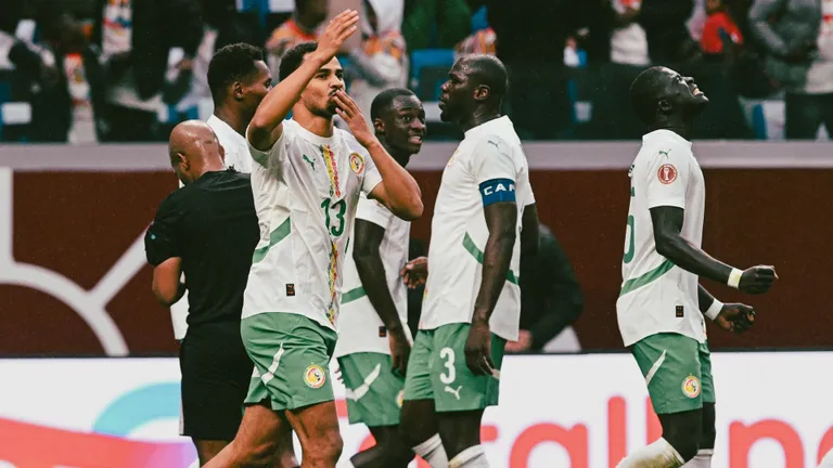 Senegal do just enough to beat 10-man Mali & secure AFCON semi-final berth
