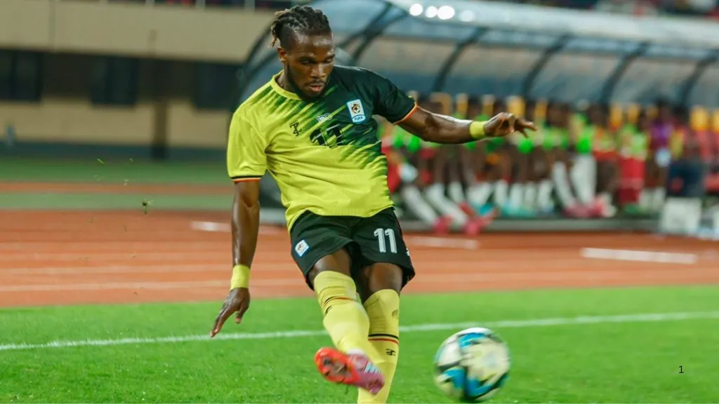 Steven Mukwala playing for Uganda.