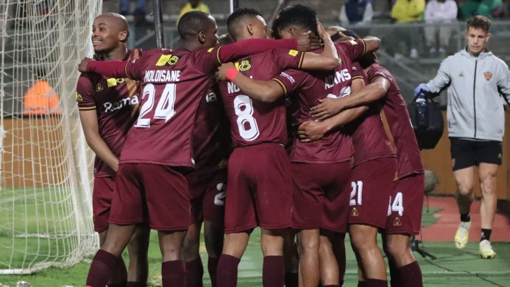 Stellenbosch-FC-celebrate-scoring-against-Mamelodi-Sundowns