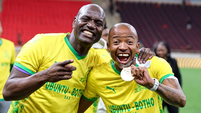 &lsquo;Orlando Pirates won treble, small team Sundowns won CAF CL, Chiefs won Mukoko Cup! No matter how drunk don&rsquo;t compare Masandawana with&hellip;&rsquo;