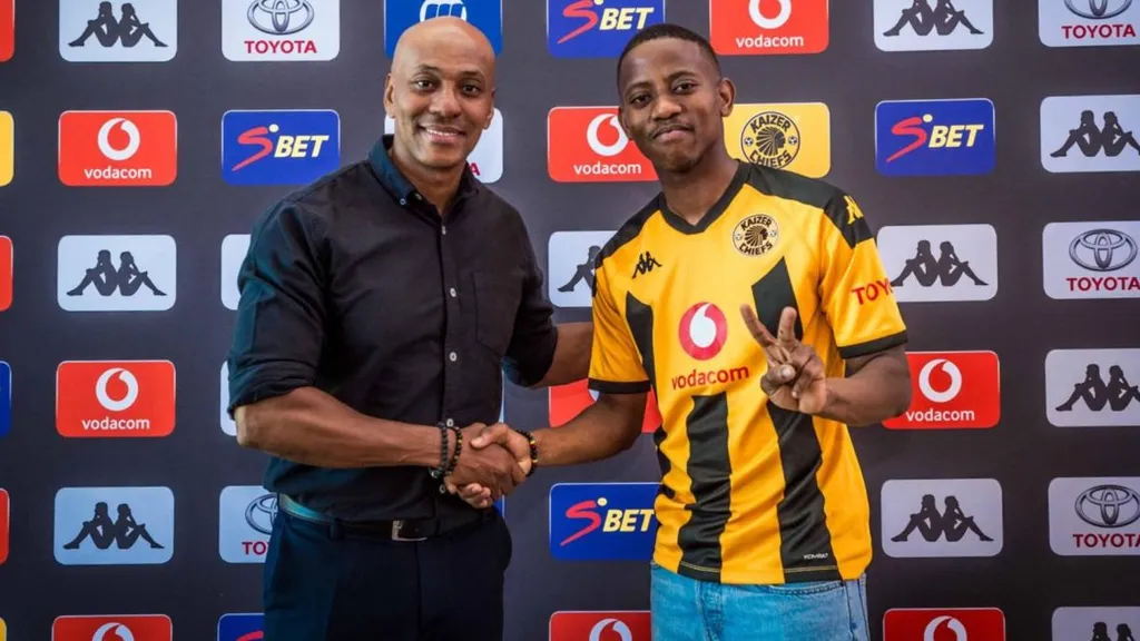Thabo Cele joins Kaizer Chiefs. Photo - Kaizer Chiefs