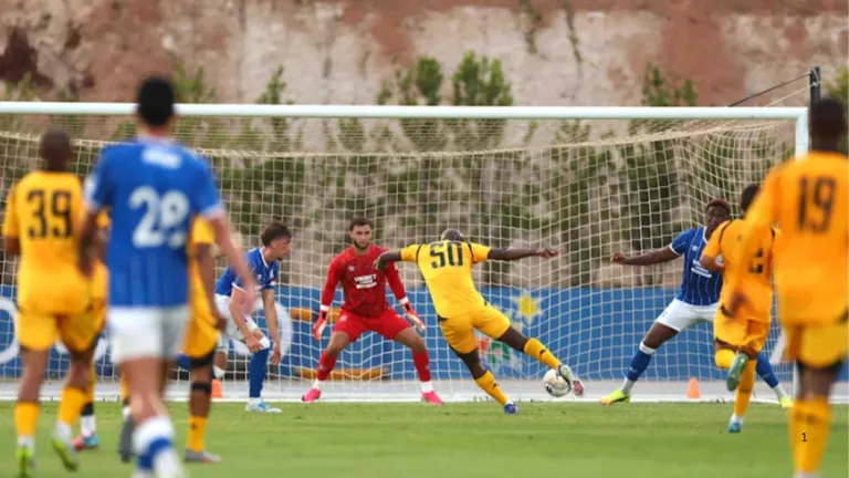 Kaizer Chiefs: Injury-prone striker fires warning to Sundowns and Pirates
