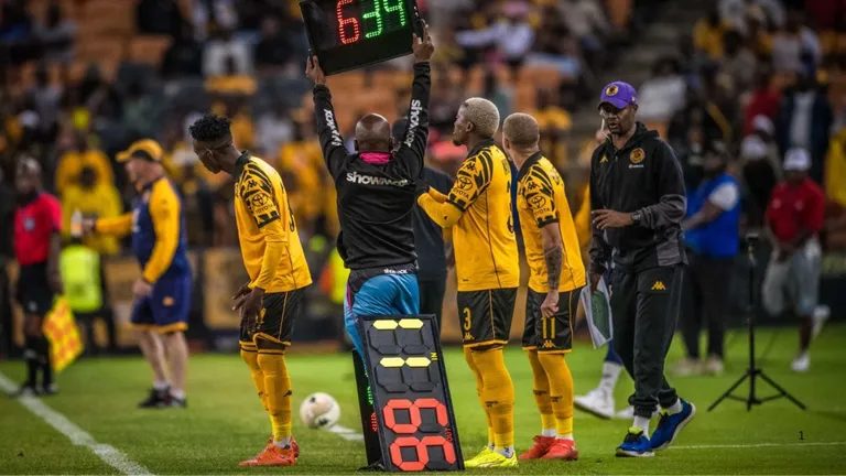 Thulani Mabaso opens up on emotional &lsquo;dream&rsquo; Kaizer Chiefs debut&nbsp;
