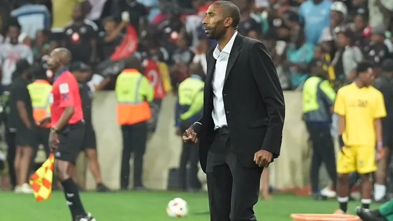Is Ouaddou afraid of Kaizer Chiefs? Orlando Pirates coach makes Amakhosi title claim