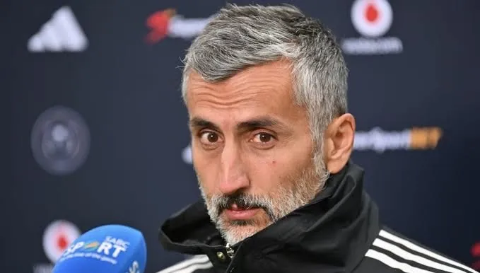 Pirates coach Riveiro reacts to matching Stuart Baxter’s Soweto Derby record