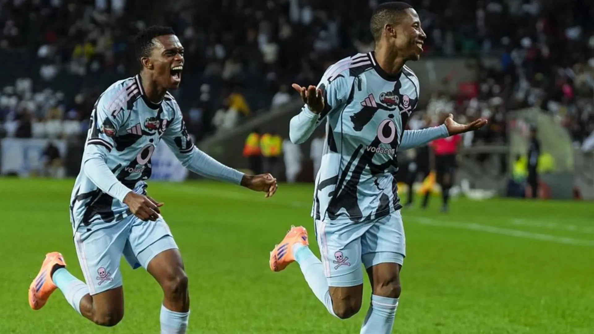 ‘Chipezeze went to sangoma before Pirates game! Moremi looks like Messi – Chiefs wasting time in CAF CC’