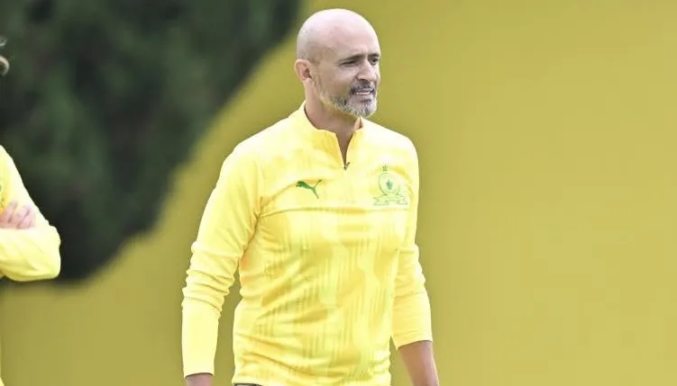 Sundowns unveil major signing from PSL rivals