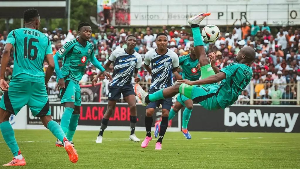 Evidence Makgope takes atempts a biycle kick. Photo Orlando Pirates