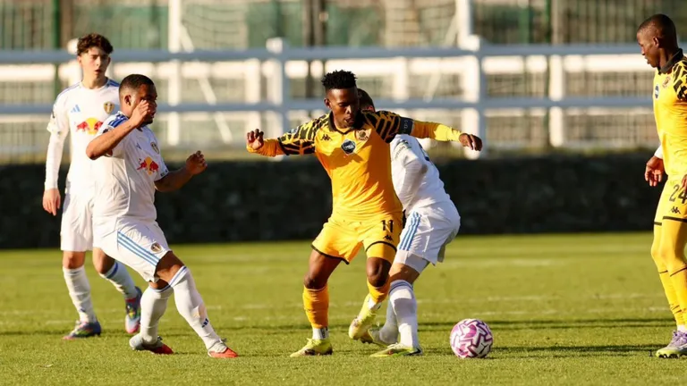 Kaizer Chiefs frustrate Leeds United to share spoils in UK tour