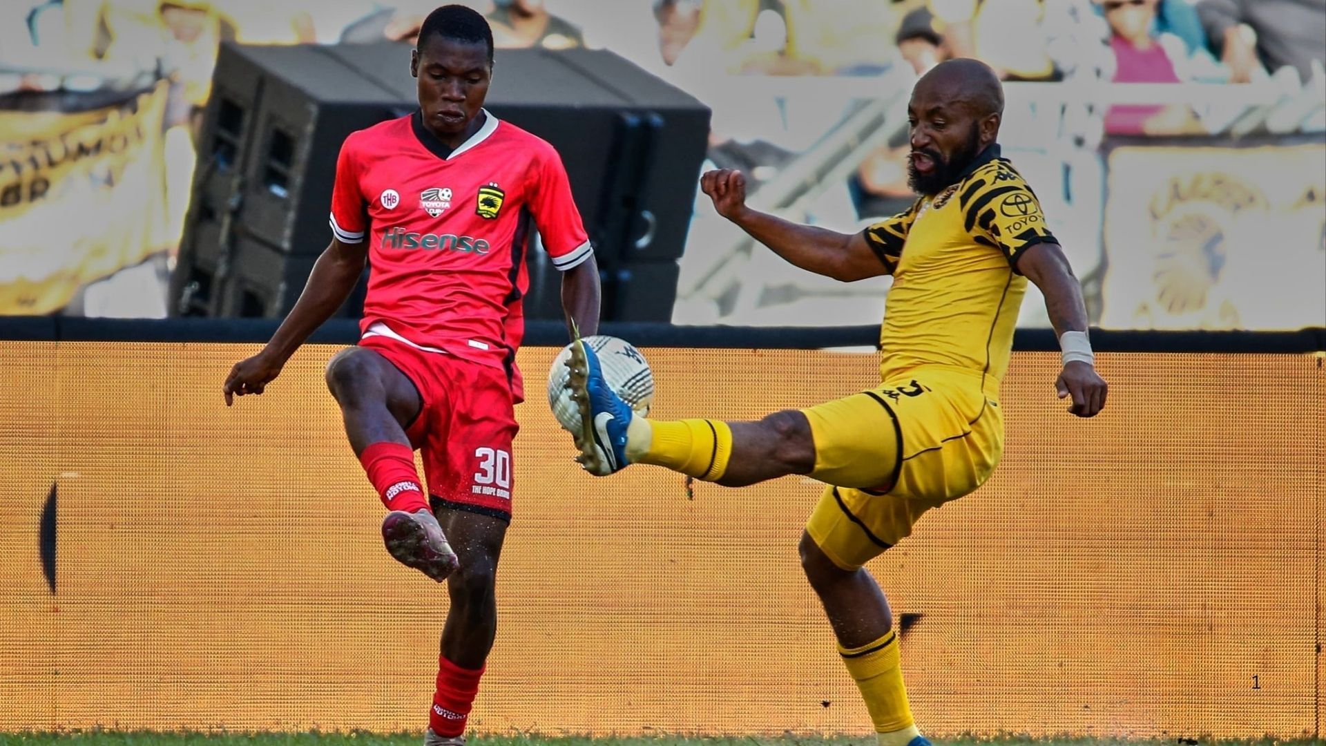 ‘Like playing with five centre-backs’ – Ex-Chiefs star slams Mthethwa, Cele combination 