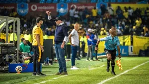 ‘Nabi must go, Chiefs are bigger! Favoritism cost him; he’s like girlfriend with R5000 wig but can’t cook minced meat’