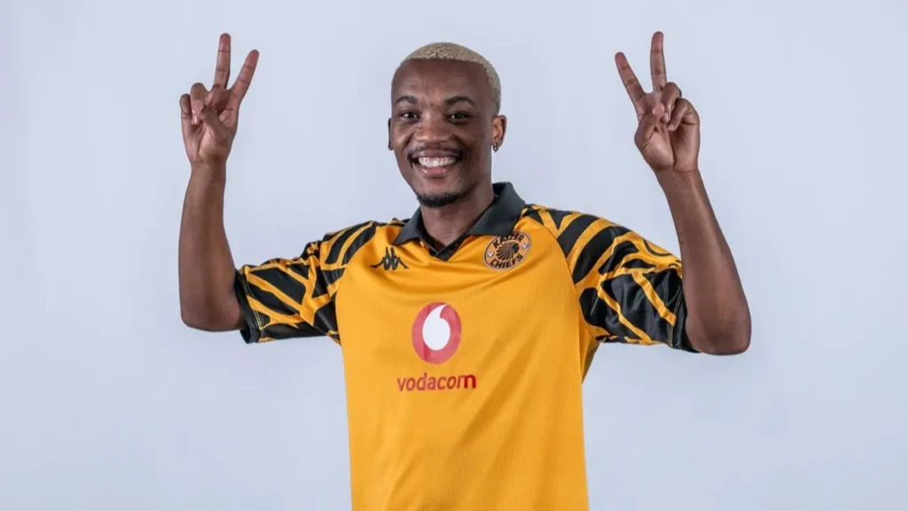 Khanyisa Mayo Kaizer Chiefs 1