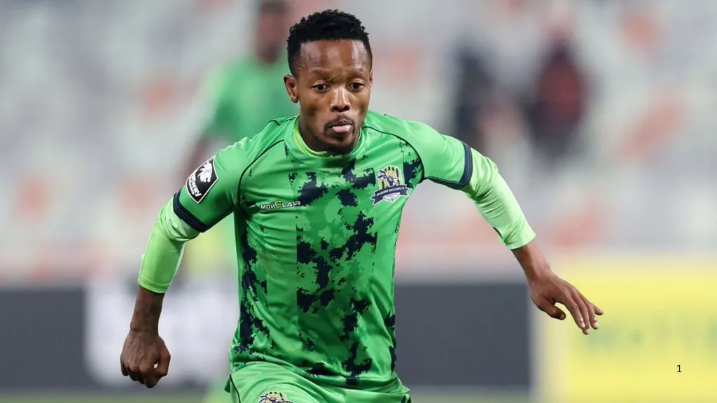 Monde Mphambaniso of Marumo Gallants.