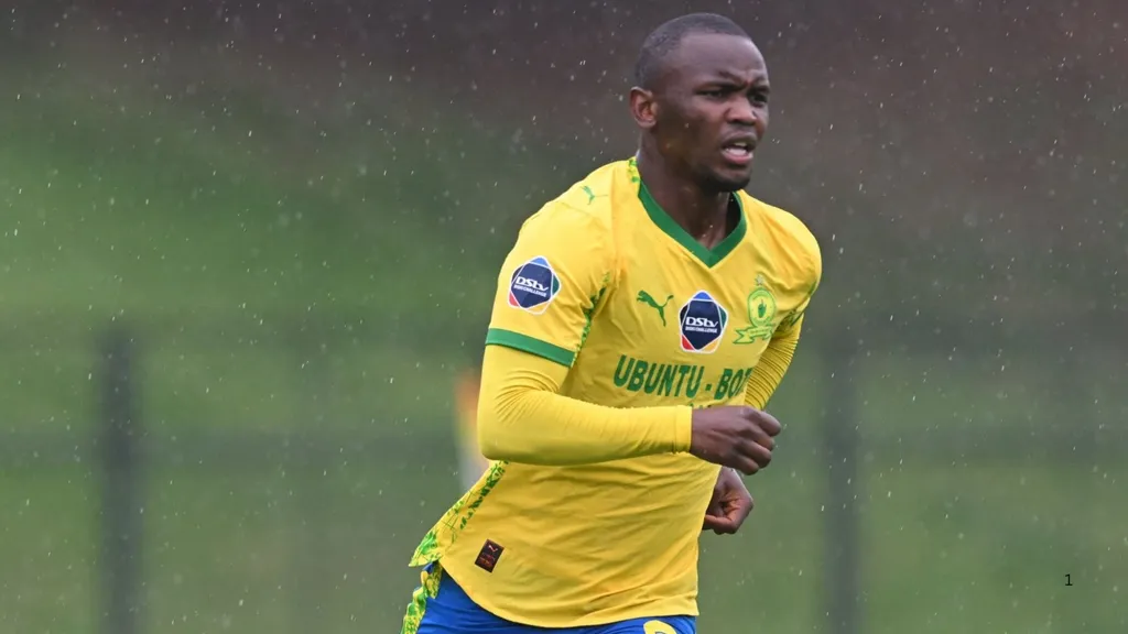 Asekho Tiwani of Mamelodi Sundowns