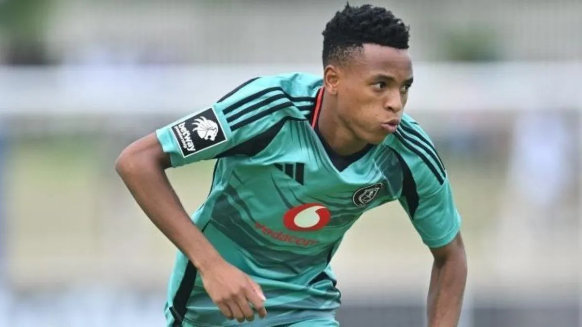 Orlando Pirates respond to Relebohile Mofokeng’s R100m link to Dutch giants