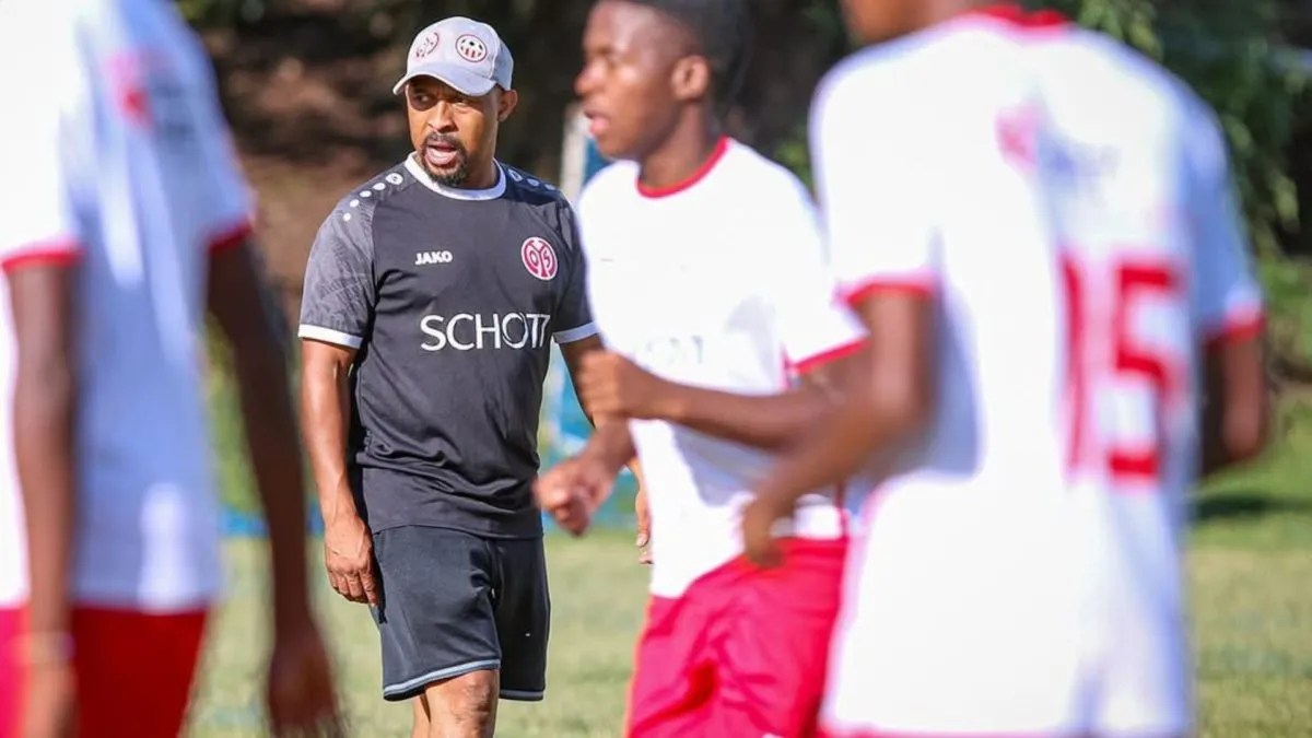 Orlando Pirates legend Benedict Vilakazi names &lsquo;only candidate&rsquo; to replace Jose Riveiro