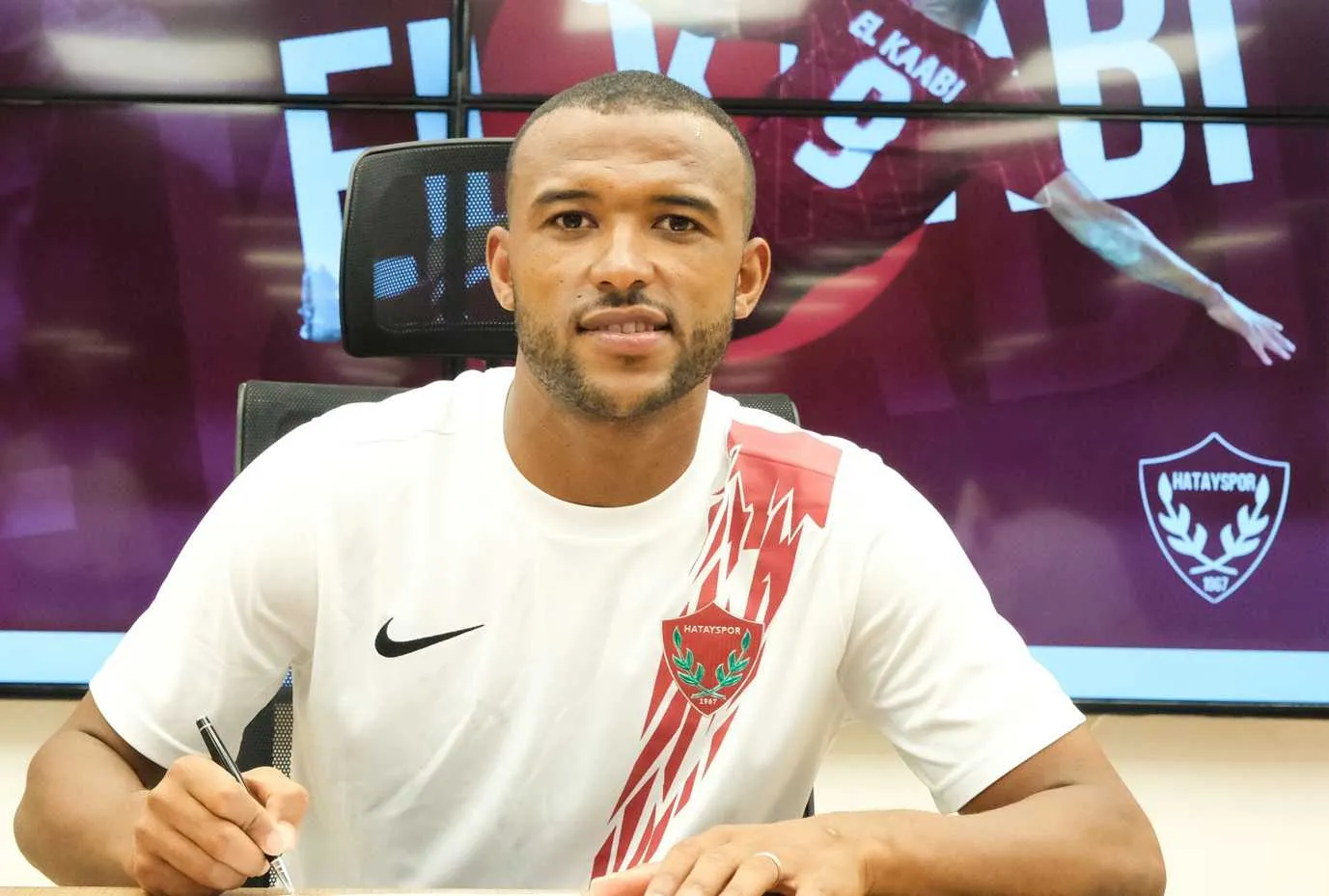 Mercato &ndash; Maroc&nbsp;: El Kaabi signe enfin en Europe (officiel)