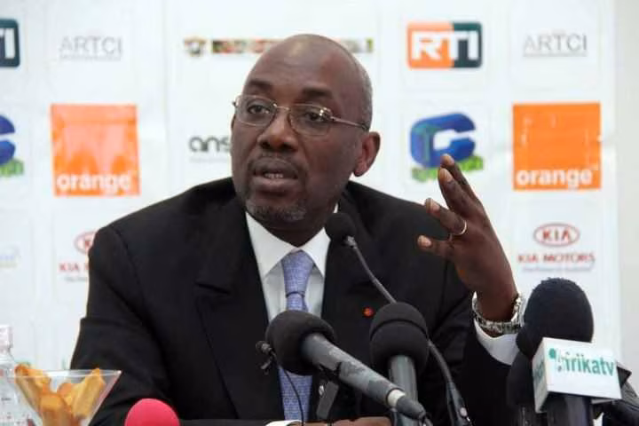 C&ocirc;te d&rsquo;Ivoire : Les membres de la FIF sans salaire