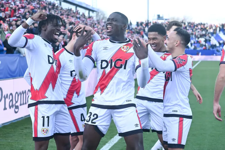 Mercato : un grand absent du Mondial s&eacute;n&eacute;galais arrive en Premier League pour 25 M&euro; !