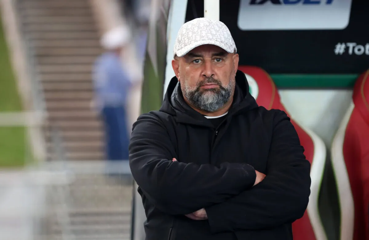 Abdelhak Benchikha met le feu &agrave; la JS Kabylie !