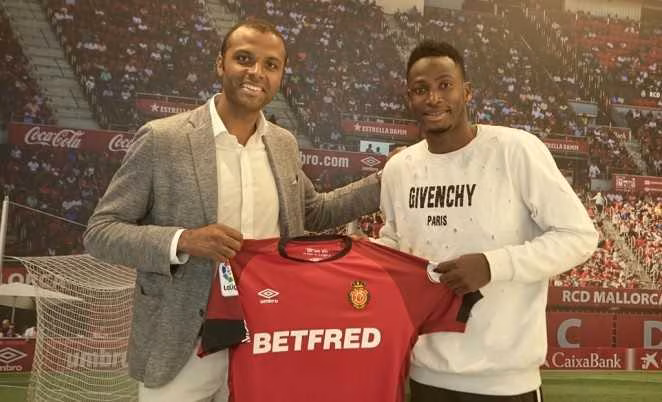 Mercato &ndash; Chelsea&nbsp;: Baba Rahman prolong&eacute; et pr&ecirc;t&eacute; (officiel)