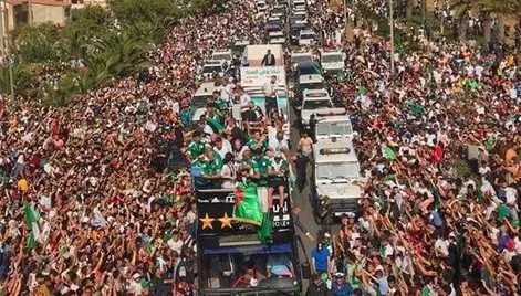 CAN 2019 &ndash; Alg&eacute;rie : mar&eacute;e humaine &agrave; Alger !