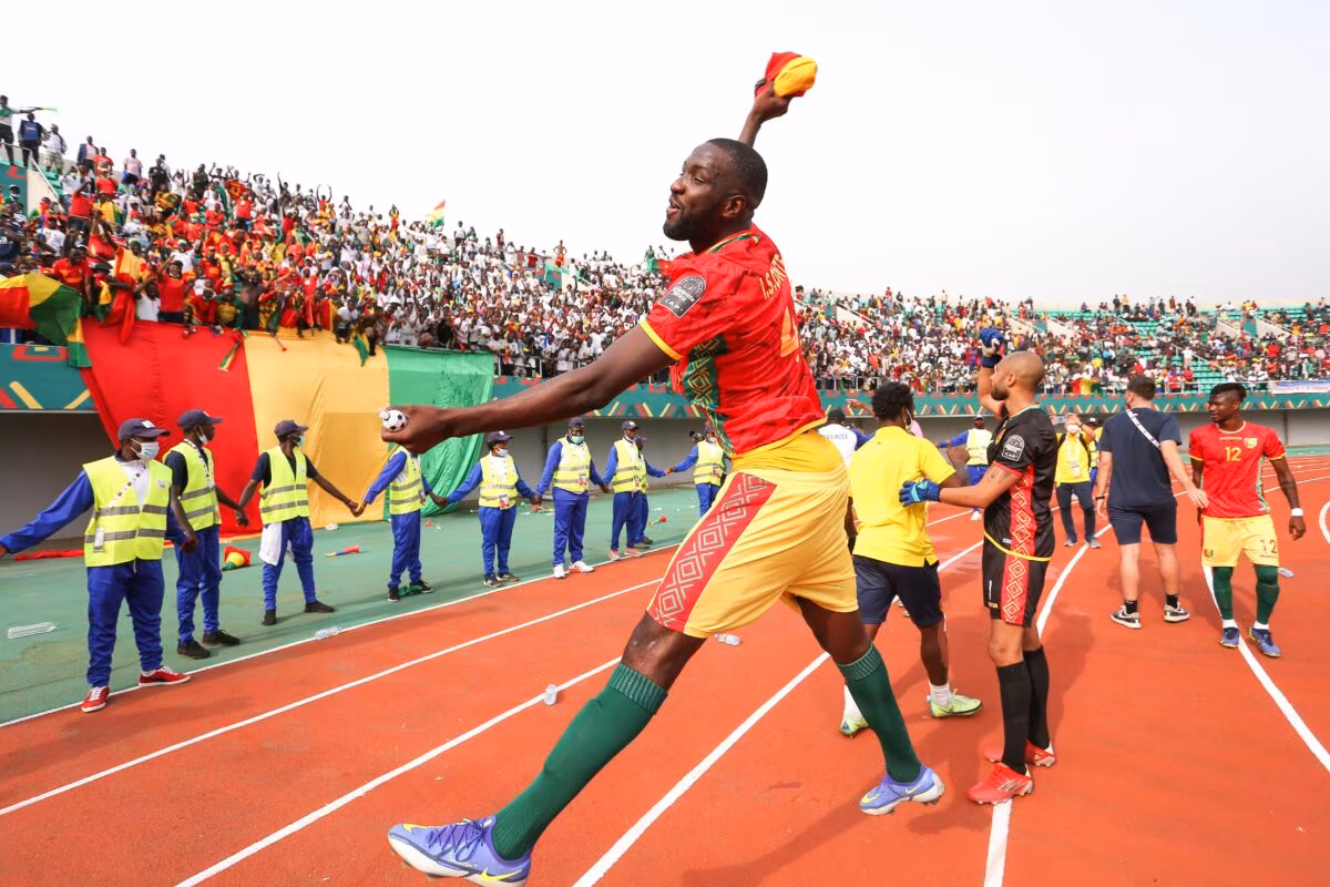 Guin&eacute;e : un joueur appel&eacute; en renfort&nbsp;contre l&rsquo;Alg&eacute;rie ! (officiel)