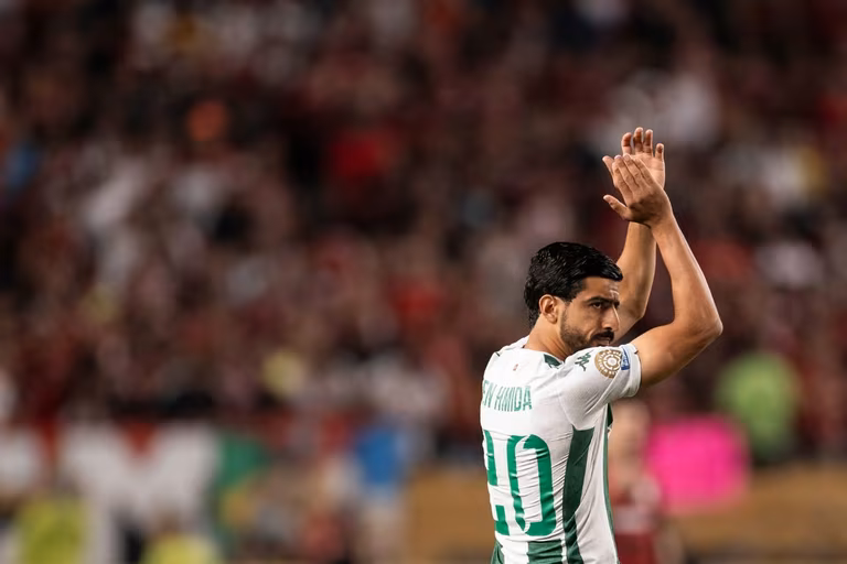 Ligue des champions &ndash; Coupe CAF : l&rsquo;Esp&eacute;rance Tunis arrache le nul, le CRB corrig&eacute; 4-1