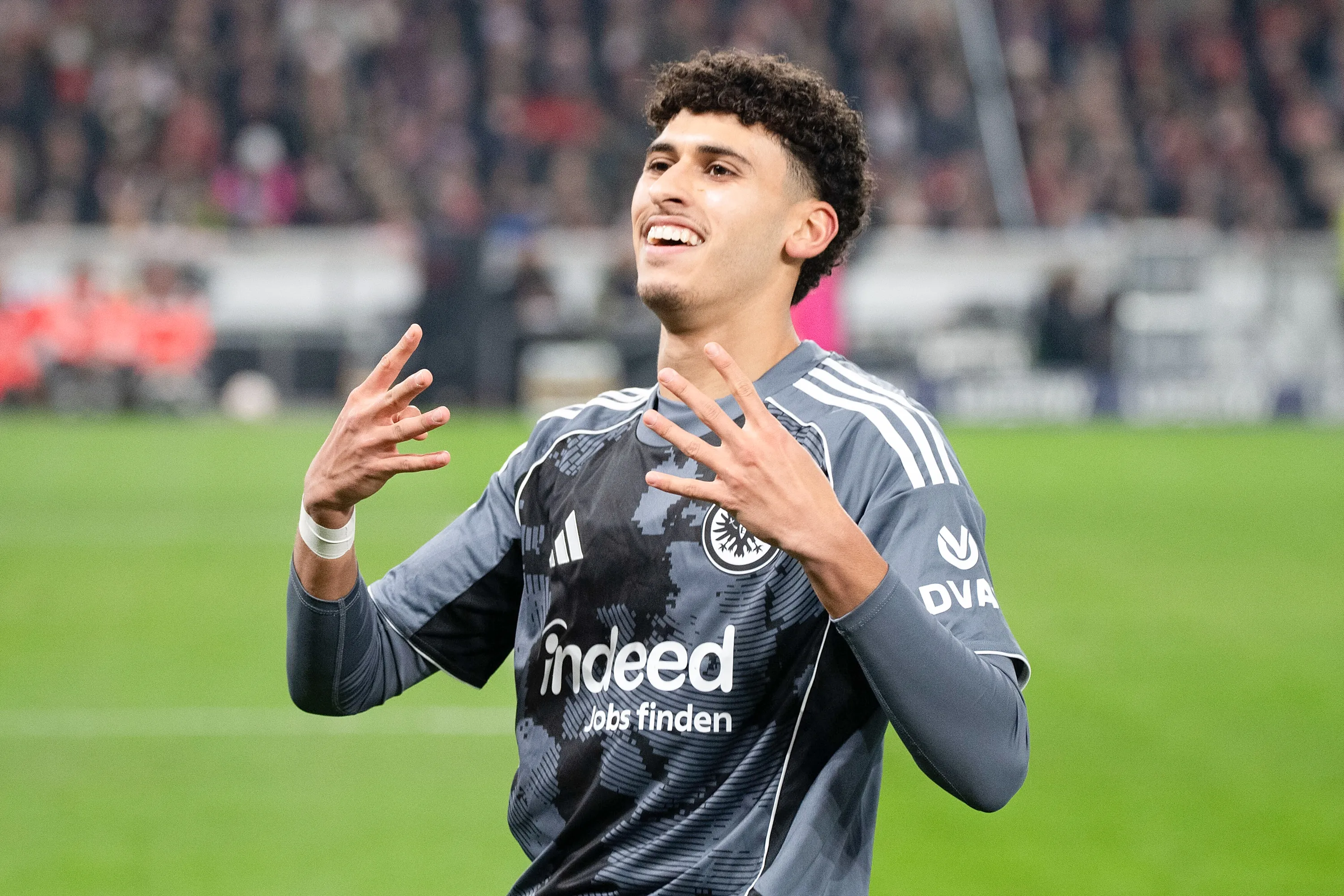 Ayoube Amaimouni, Eintracht Francfort 