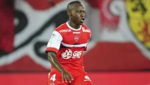 Valenciennes : Enza Yamissi tacle ses coéquipiers