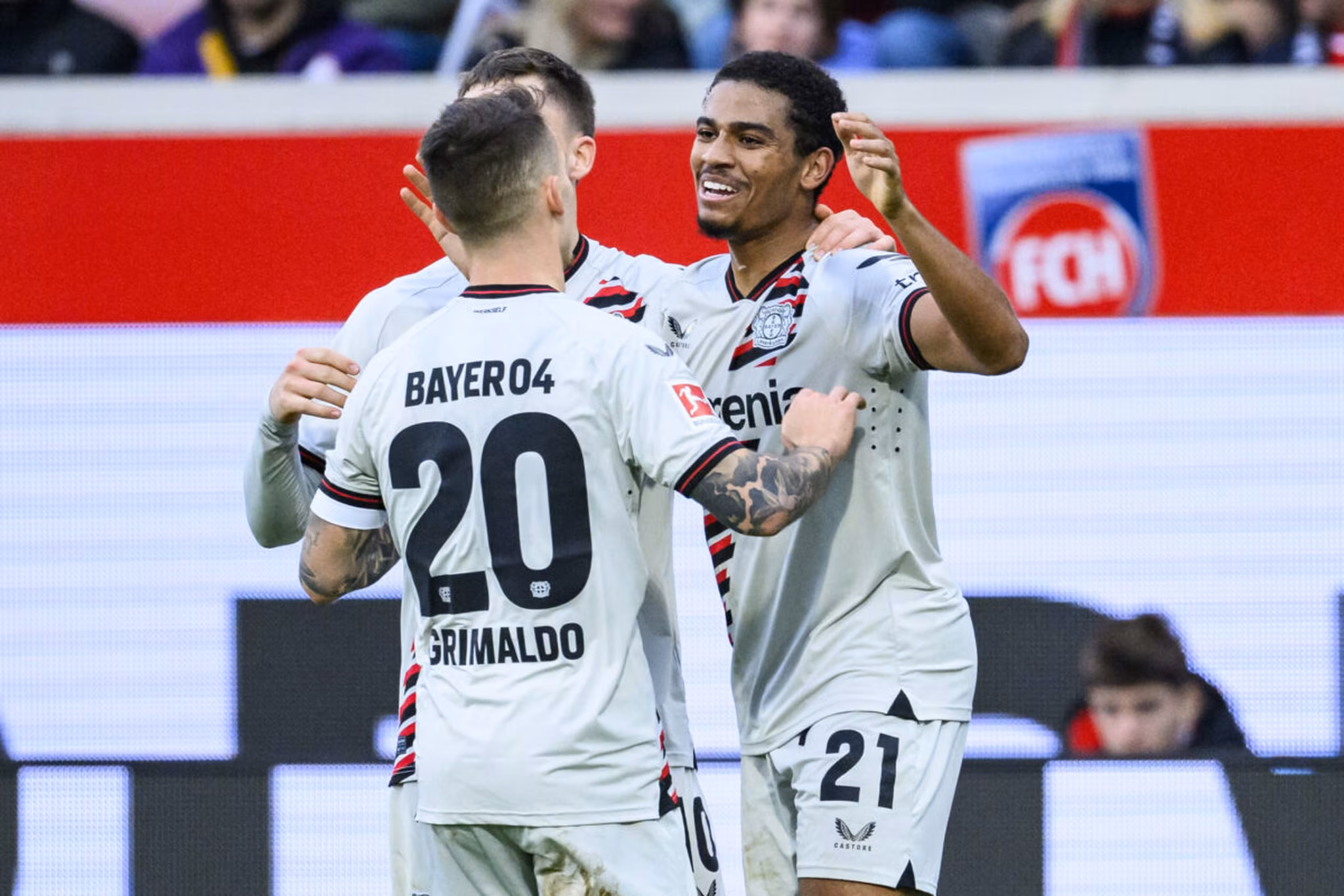 Bayer Leverkusen : Xabi Alonso adoube Adli