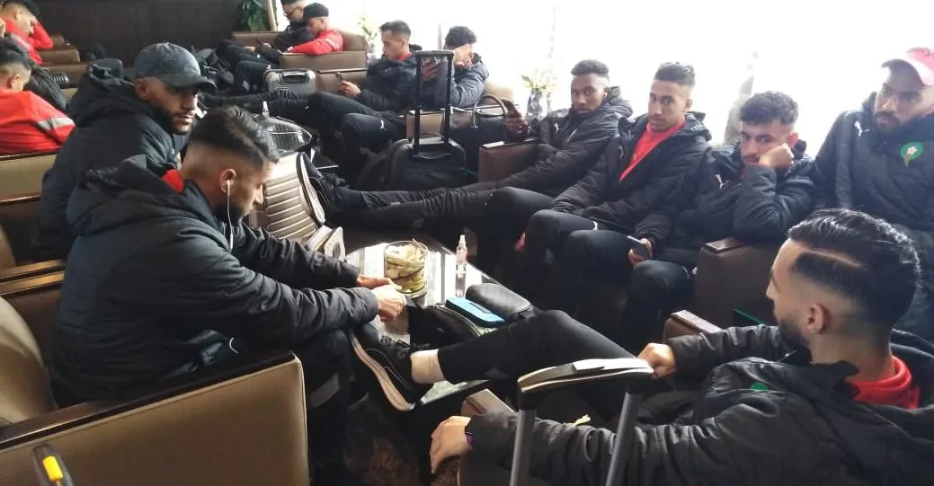 CHAN 2022&nbsp;: les joueurs du Maroc attendent &agrave; l&rsquo;a&eacute;roport&nbsp;!