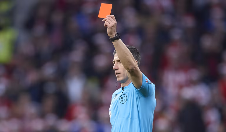 Coupe du monde 2026 : &agrave; quel moment les cartons jaunes sont-ils remis &agrave; z&eacute;ro ?