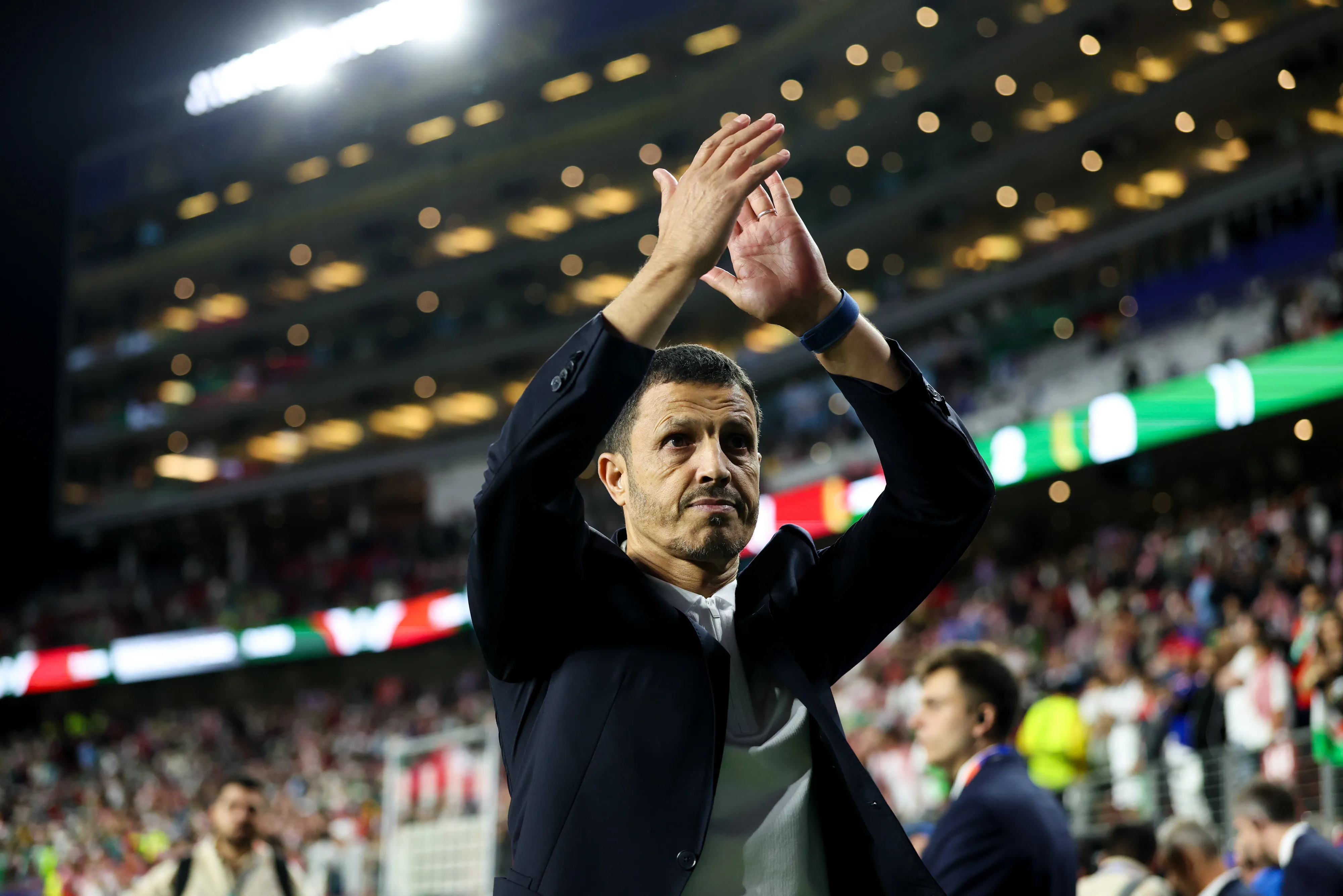 &ldquo;L&rsquo;Alg&eacute;rie est une grande &eacute;quipe&rdquo;, le s&eacute;lectionneur marocain de la Jordanie, Jamal Sellami, classe avec les Fennecs malgr&eacute; l&rsquo;&eacute;limination au Mondial 2026