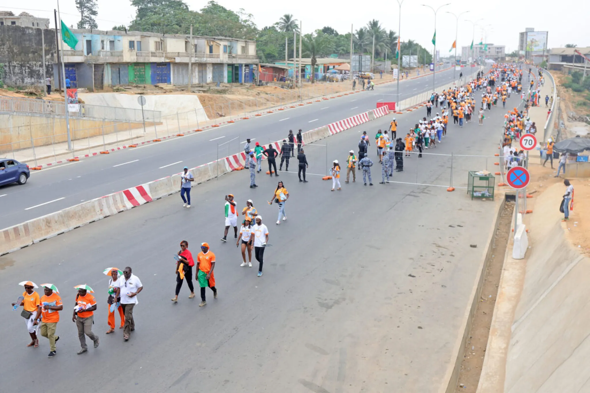 Finale CAN 2023 : les supporters contraints de marcher 4 km !