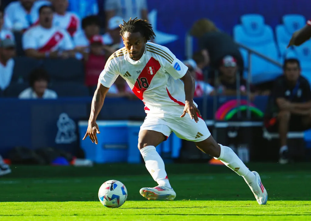 Andre Carrillo, P&eacute;rou