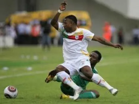 La FIFA menace le B&eacute;nin de suspension