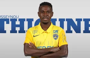 Ligue 2 : un international sénégalais la joue comme Luis Suarez !