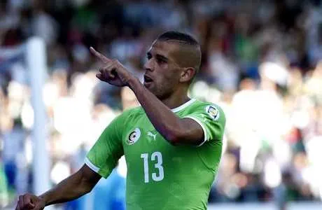 CM 2018 : Slimani sauve l&rsquo;Alg&eacute;rie