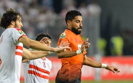 Maroc : apr&egrave;s la LDC, la F&eacute;d&eacute; conteste aussi l&rsquo;arbitrage en finale de Coupe de la CAF !