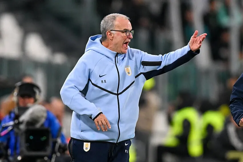 Marcelo Bielsa , Uruguay