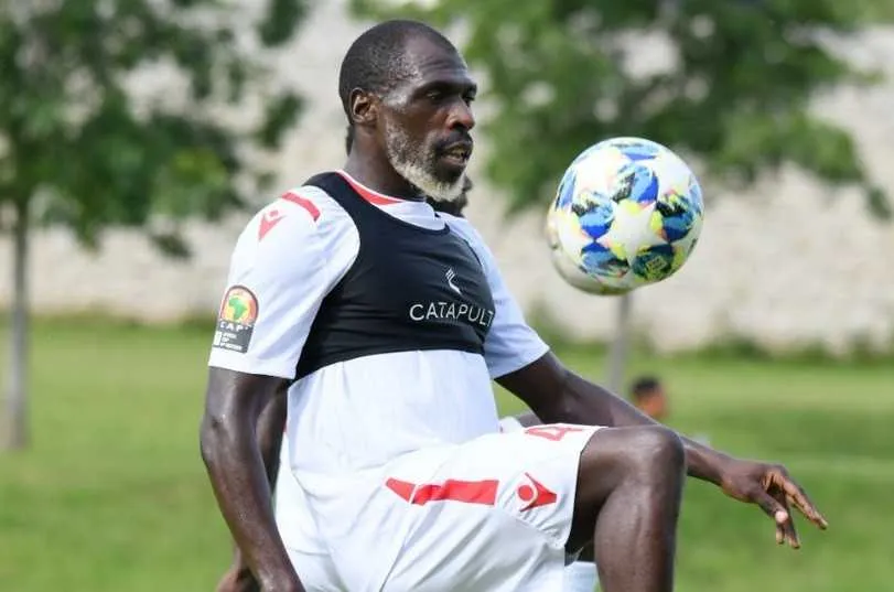 CAN 2019 : 26 ans, barbe blanche&hellip; Joash Onyango, le d&eacute;fenseur k&eacute;nyan qui fait le buzz