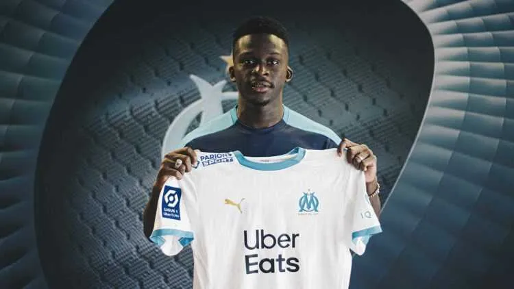 OM&nbsp;: Bamba Dieng adoub&eacute; par Djibril Ciss&eacute;&nbsp;!