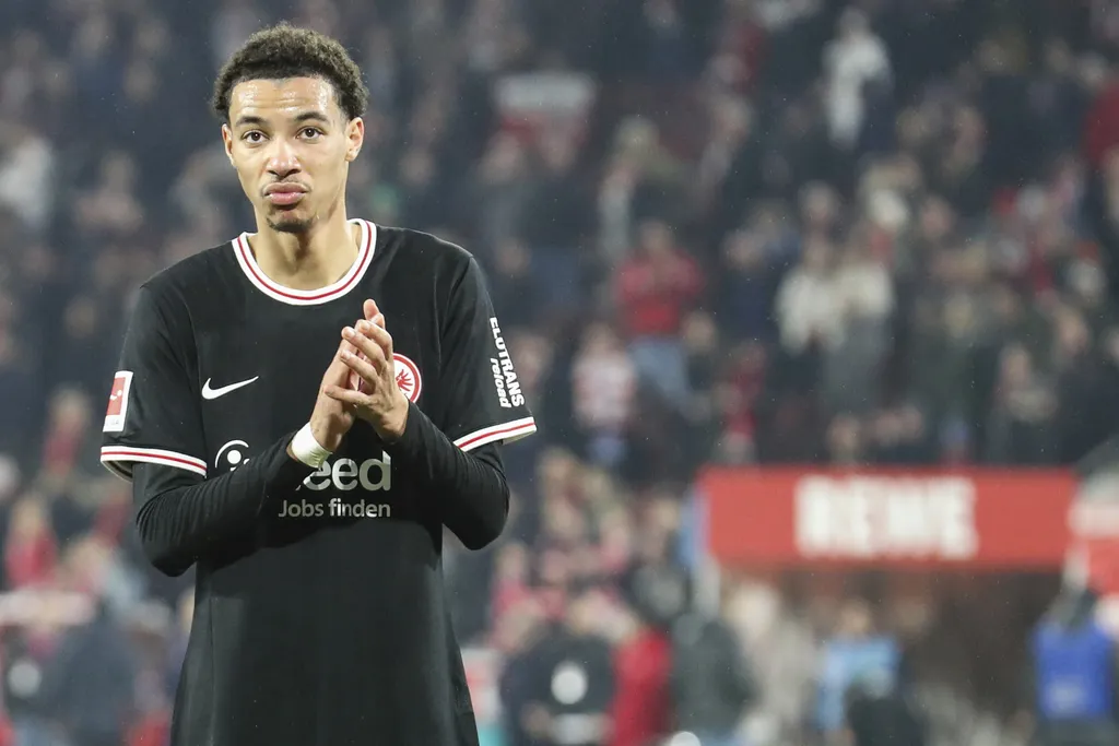 Hugo Ekitike, Eintracht Francfort