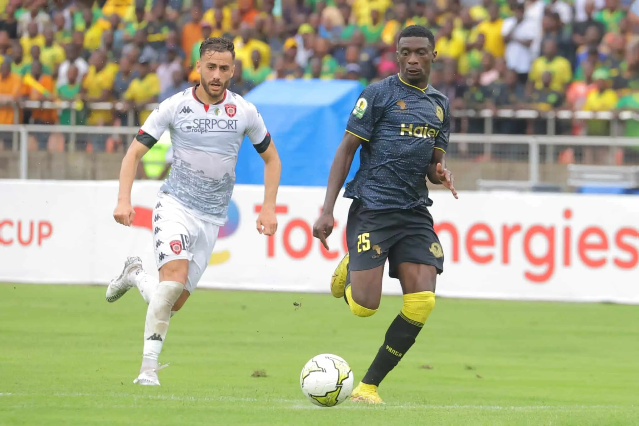 Coupe CAF&nbsp;: pourquoi l&rsquo;USM Alger a refus&eacute; le stade Nelson Mandela pour la finale retour