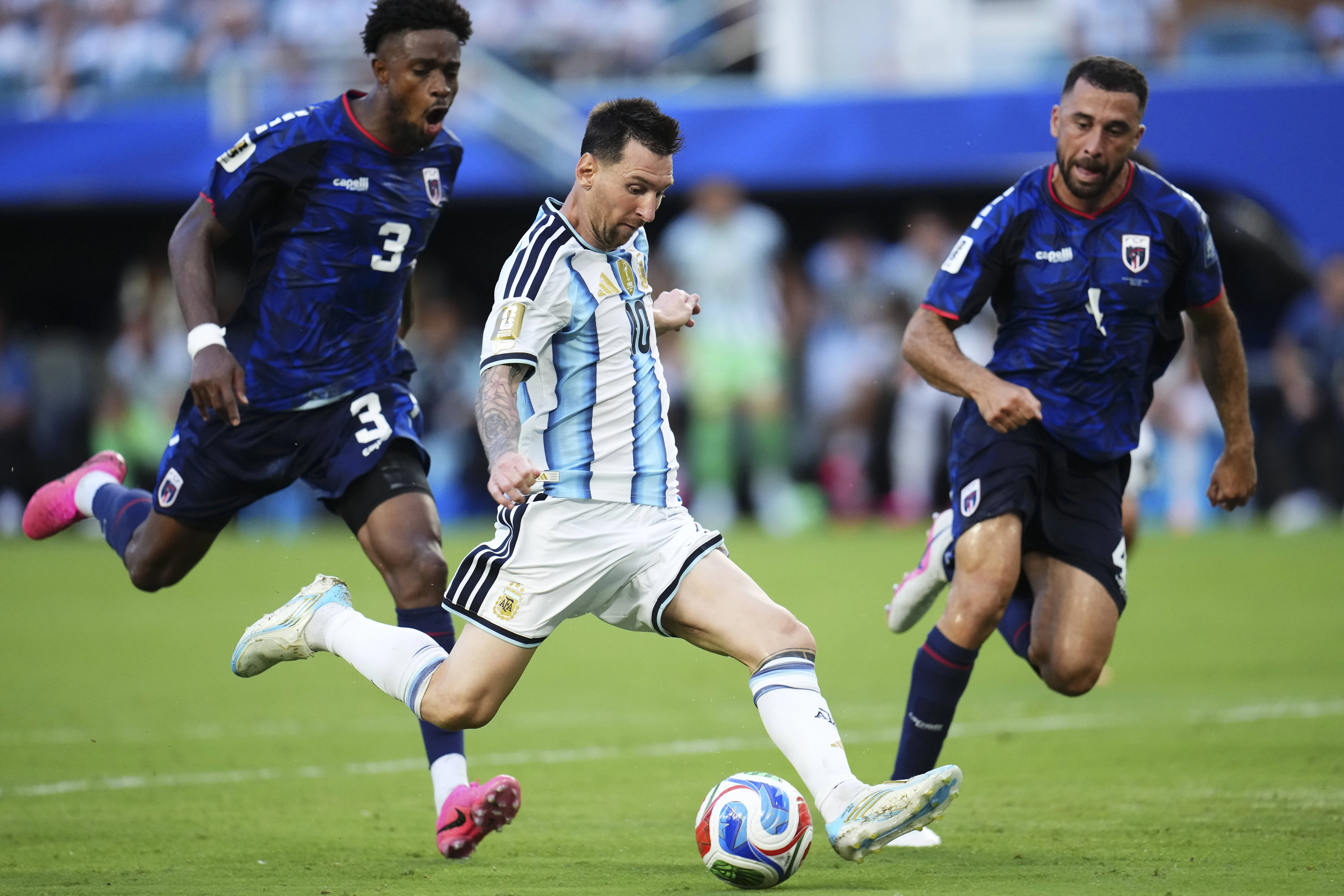 Coupe du monde 2026 : le Cap-Vert &eacute;limin&eacute; avec les honneurs apr&egrave;s avoir tenu t&ecirc;te &agrave; l&rsquo;Argentine jusqu&rsquo;au bout de la nuit
